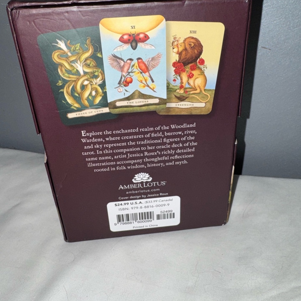 NIB tarot card set CUTE wardens of the woodlands Raccoon animals - Picture 2 of 2